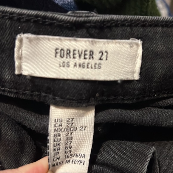 Forever 21- black jeans with red denim stripe down side- 27 - Picture 7 of 7
